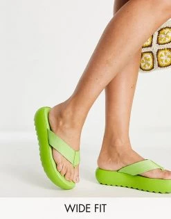 Discount 👏 Public Desire Wide Fit Cia Chunky Toe Post 🩴 Sandals In Lime For Women 🤩 -Outlet Women's Public Desire Store unnamed file 1359