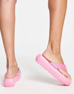 Hot Sale 😀 Public Desire Cia Chunky Toe Post 🩴 Sandals In Pink For Women 🌟 -Outlet Women's Public Desire Store unnamed file 1382