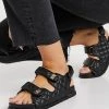 Deals 😉 Public Desire Carmen Chunky Grandad 🩴 Sandals In Black Quilt For Women Black Pu 🔥 -Outlet Women's Public Desire Store unnamed file 2210