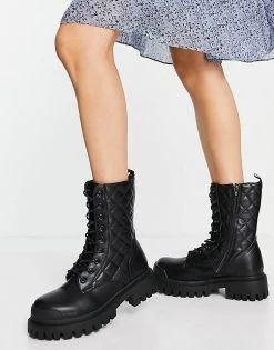 Best Pirce 🔥 Public Desire Wide Fit Outstanding Chunky Flat Ankle 🥾 Boots In Black For Women 🎉 -Outlet Women's Public Desire Store unnamed file 2783