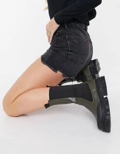 Buy 😉 Public Desire Boston Chunky Chelsea 🥾 Boots In Khaki For Women 👍 -Outlet Women's Public Desire Store unnamed file 2908