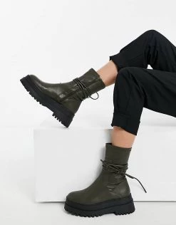 Hot Sale 🔥 Public Desire Finale Chunky Flat Ankle 🥾 Boots With Tie In Smooth Olive For Women Olive Pu 👏 -Outlet Women's Public Desire Store unnamed file 3162