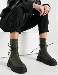 Hot Sale 🔥 Public Desire Finale Chunky Flat Ankle 🥾 Boots With Tie In Smooth Olive For Women Olive Pu 👏 -Outlet Women's Public Desire Store unnamed file 3163