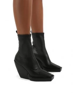 Top 10 🛒 Public Desire Rae Pull On 🥾 Boots With Metal Detail In Black For Women 🎉 -Outlet Women's Public Desire Store unnamed file 3172