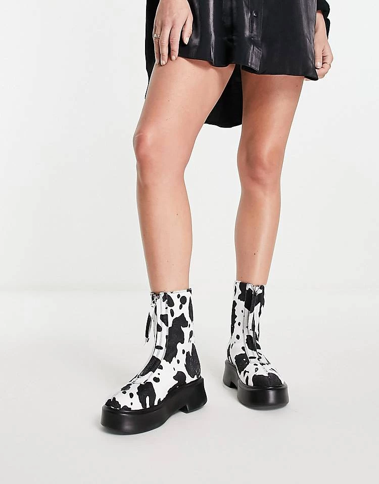 Cheap ✨ Public Desire Leonie Hunky Sole Zip Through Ankle Boot In Cow Print For Women ✔️ 7 Cheap ✨ Public Desire Leonie Hunky Sole Zip Through Ankle Boot In Cow Print For Women ✔️ - Image 5
