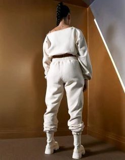 Cheapest ๐ Public Desire X Amber Gill Jogger In Butter For Women ๐ 8 Cheapest ๐ Public Desire X Amber Gill Jogger In Butter For Women ๐ -Outlet Women's Public Desire Store unnamed file 3862