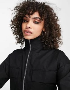 Coupon 🔥 Public Desire Cropped Utility Shacket In Black For Women ✔️ -Outlet Women's Public Desire Store unnamed file 3983