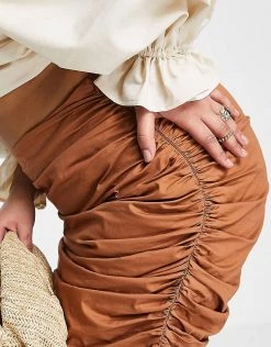 Promo 🤩 Public Desire Curve X Kenza Ruched Mini 👗 Skirt Co Ord In Mocha For Women 😉 -Outlet Women's Public Desire Store unnamed file 4137